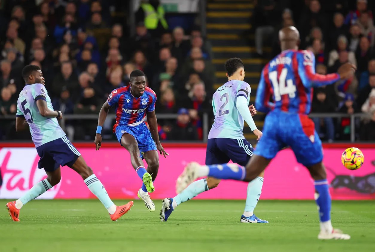 crystal-palace-vs-arsenal-0030-22-12-189532.jpg